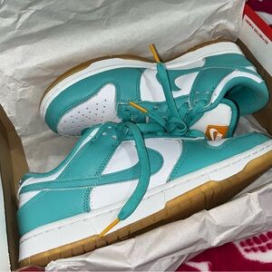 Nike Dunk Low Teal Zeal Size 8 Women’s Like Brand New Only Worn Once!